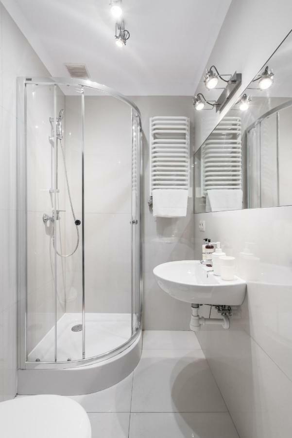 Square Apartment - Loftaffair Krakow Luaran gambar